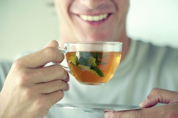 Τσάι από βότανα που χρησιμοποιείται για τη θεραπεία της προστατίτιδας